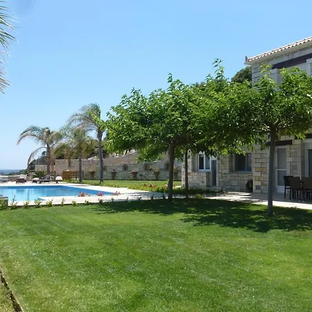 Villa Infinity Blue Koróni