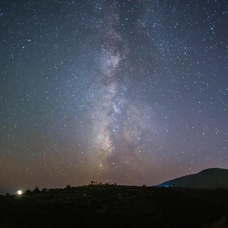 Infinity Blue Koróni