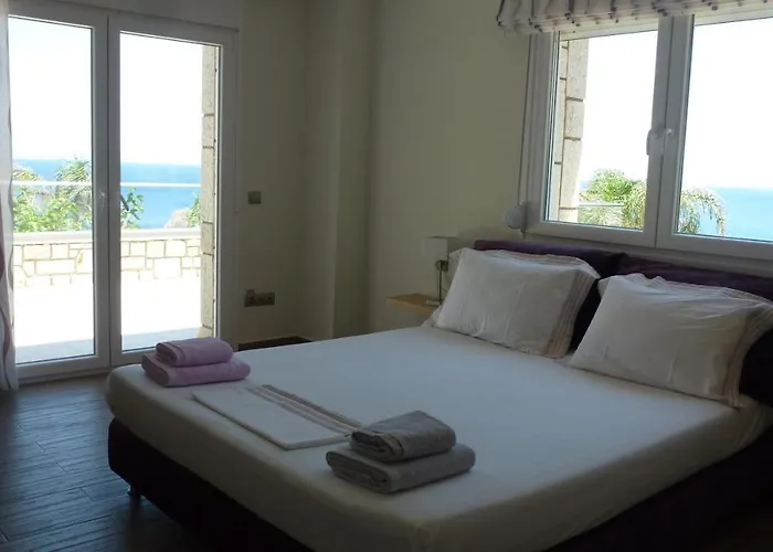 Infinity Blue Villa Koróni