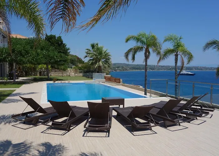 Infinity Blue Villa *