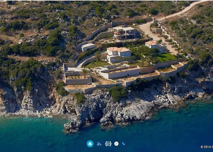 Villa Infinity Blue *